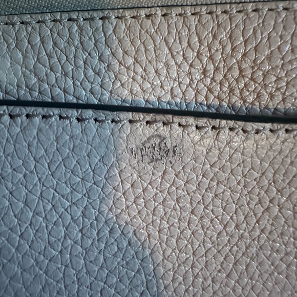 Kate spade cross shoulder purse - Picture 5 of 7